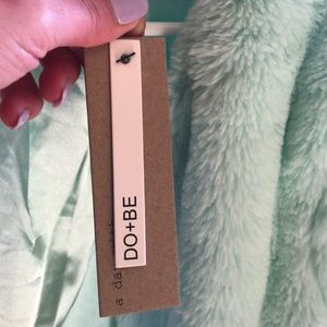 Super cute! Soft faux fur cropped jacket